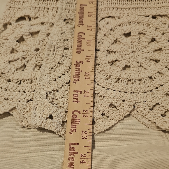 Solitaire Cream Crochet Lace Women's Blouse - Picture 8 of 12